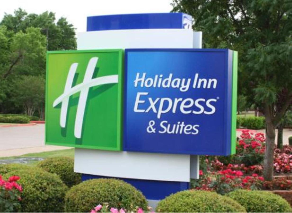 Holiday Inn Express - Rensselaer, An Ihg Hotel Exterior photo